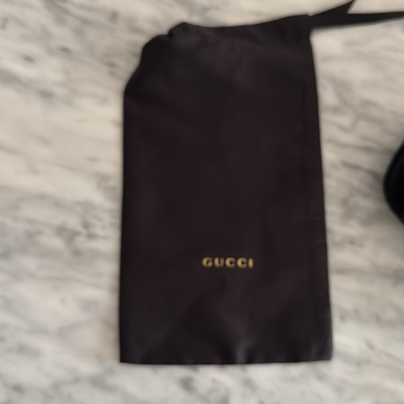 Never Worn Gucci Sunglasses - Picture 5 of 6
